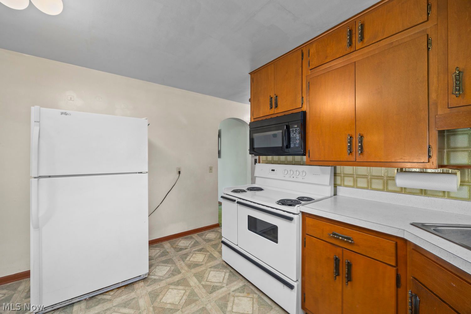 2010 Utica Avenue Lorain OH 44052