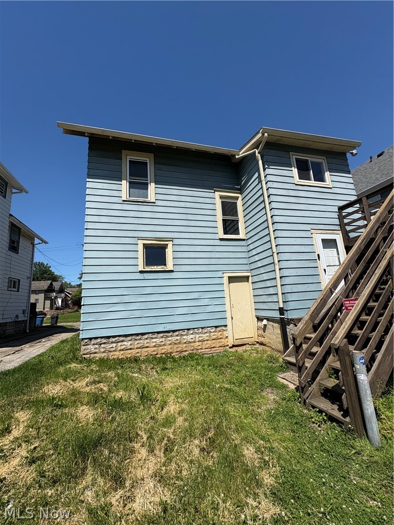 565 Brown Street Akron OH 44311