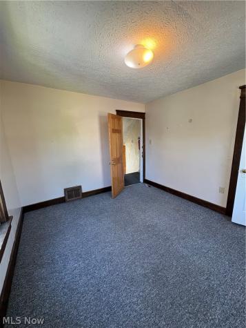 565 Brown Street Akron OH 44311