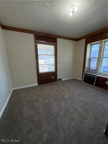 565 Brown Street Akron OH 44311