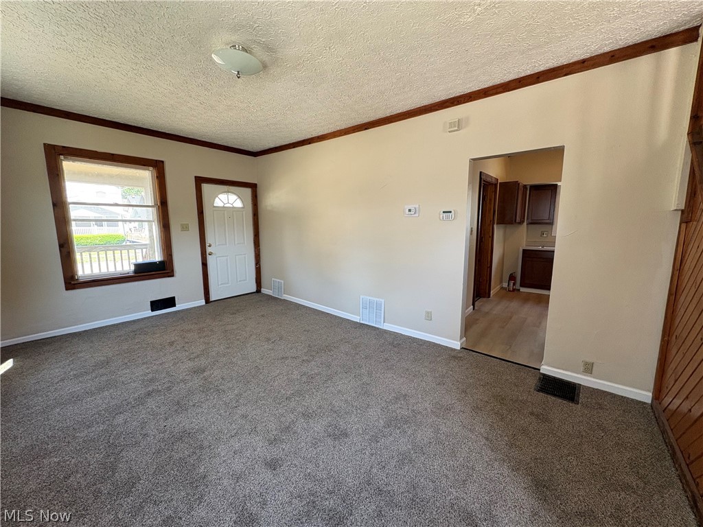 565 Brown Street Akron OH 44311