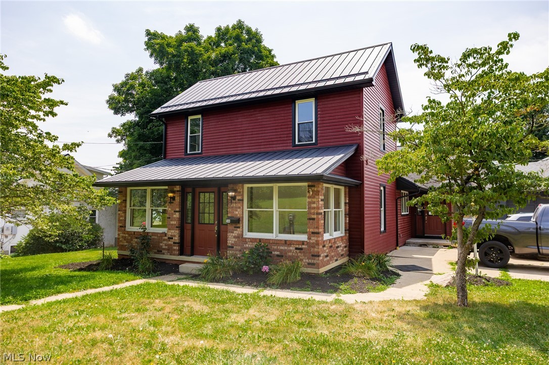 544 N Mill Street Fredericksburg OH 44627