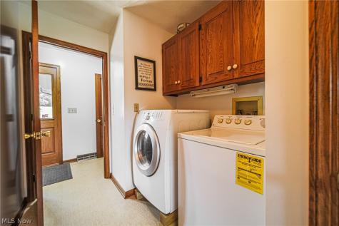 544 N Mill Street Fredericksburg OH 44627
