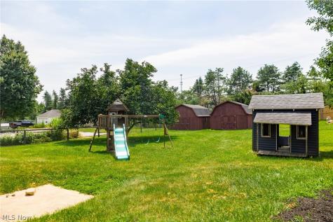 544 N Mill Street Fredericksburg OH 44627
