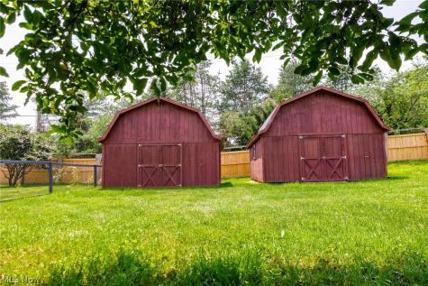 544 N Mill Street Fredericksburg OH 44627