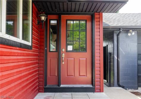 544 N Mill Street Fredericksburg OH 44627