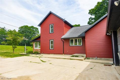 544 N Mill Street Fredericksburg OH 44627