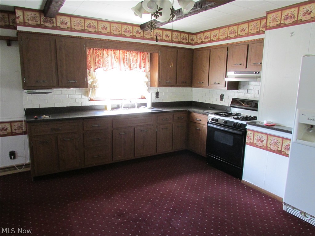 875 Washington Bergholz OH 43908