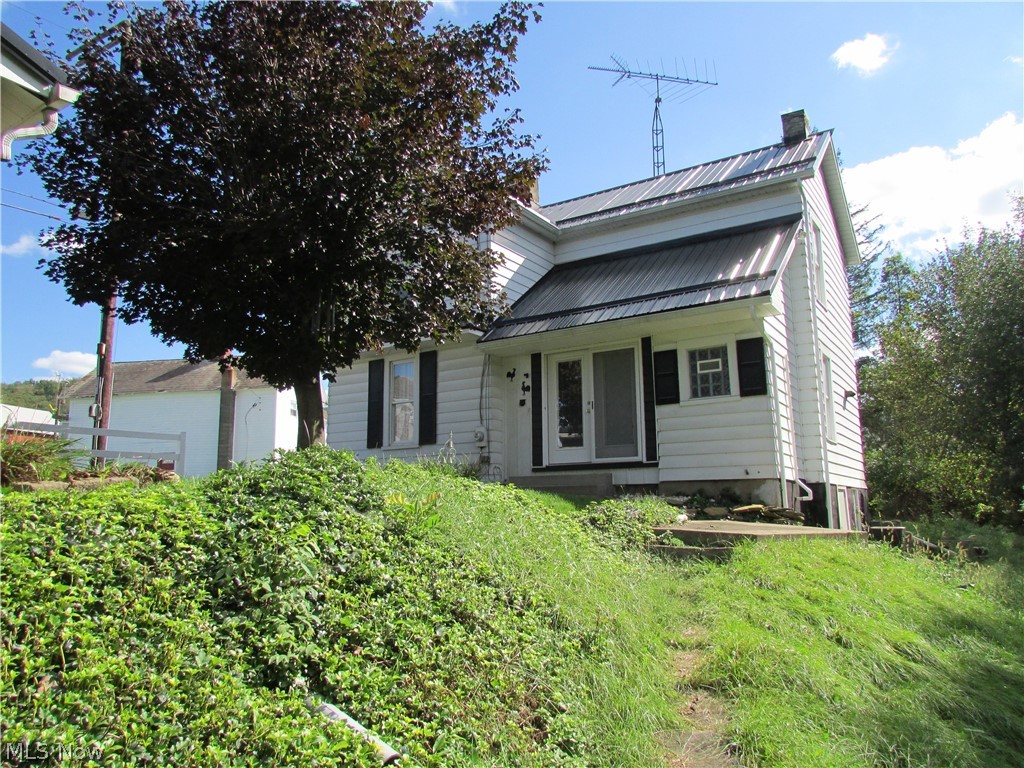 875 Washington Bergholz OH 43908