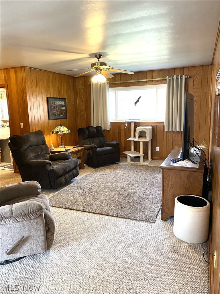 575 East Street East Palestine OH 44413