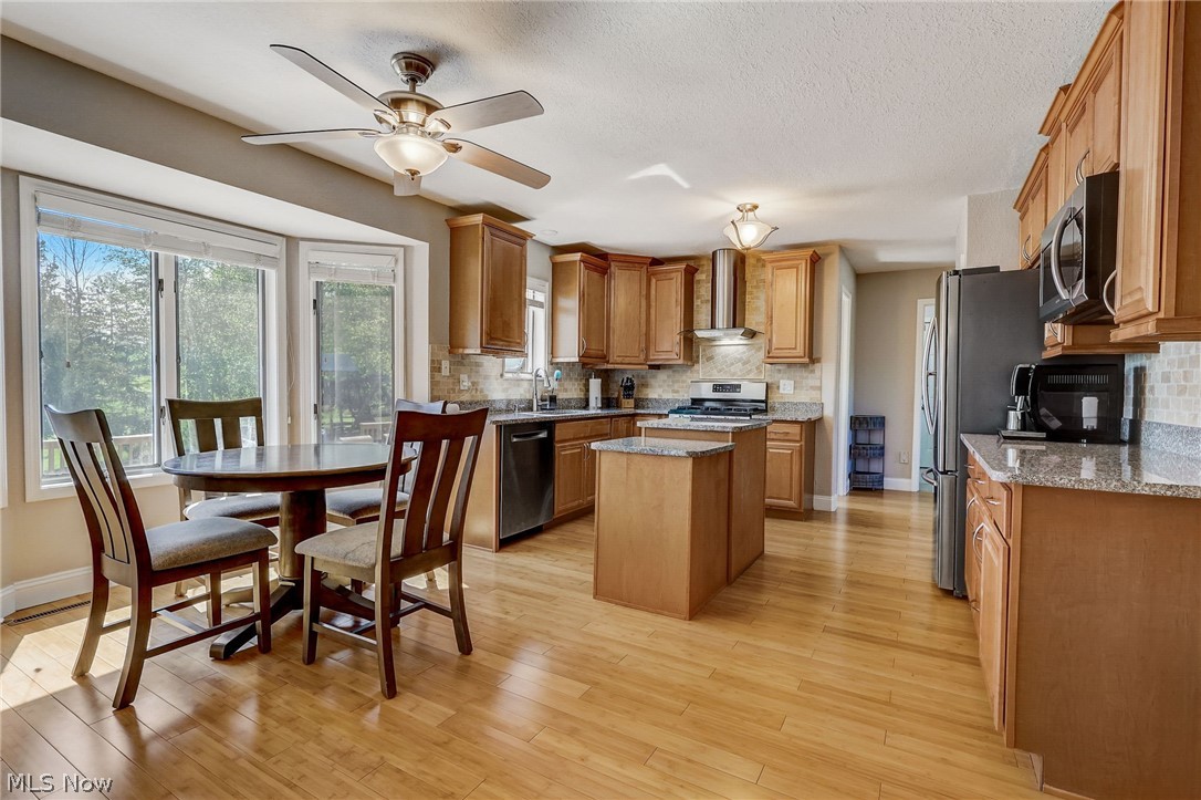 10501 Queens Way North Royalton OH 44133