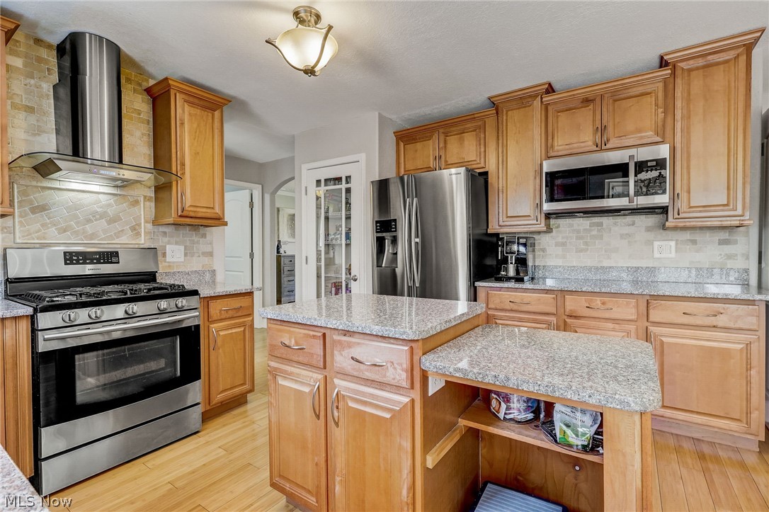 10501 Queens Way North Royalton OH 44133