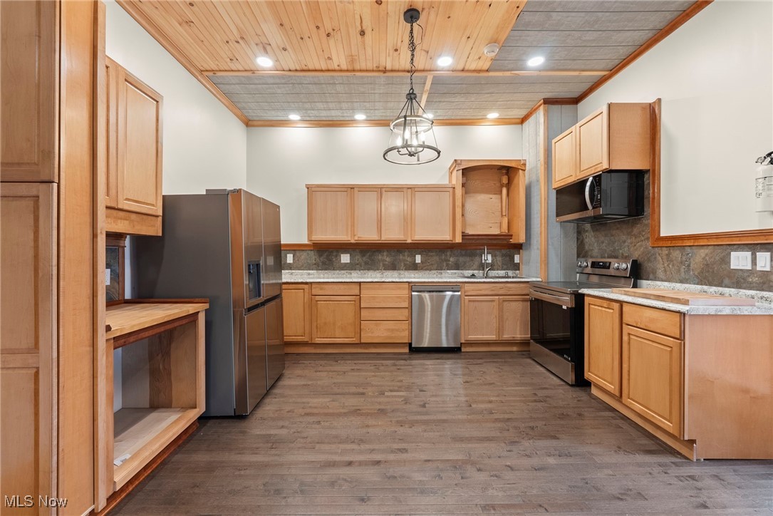 5984 W South Range Road Salem OH 44460