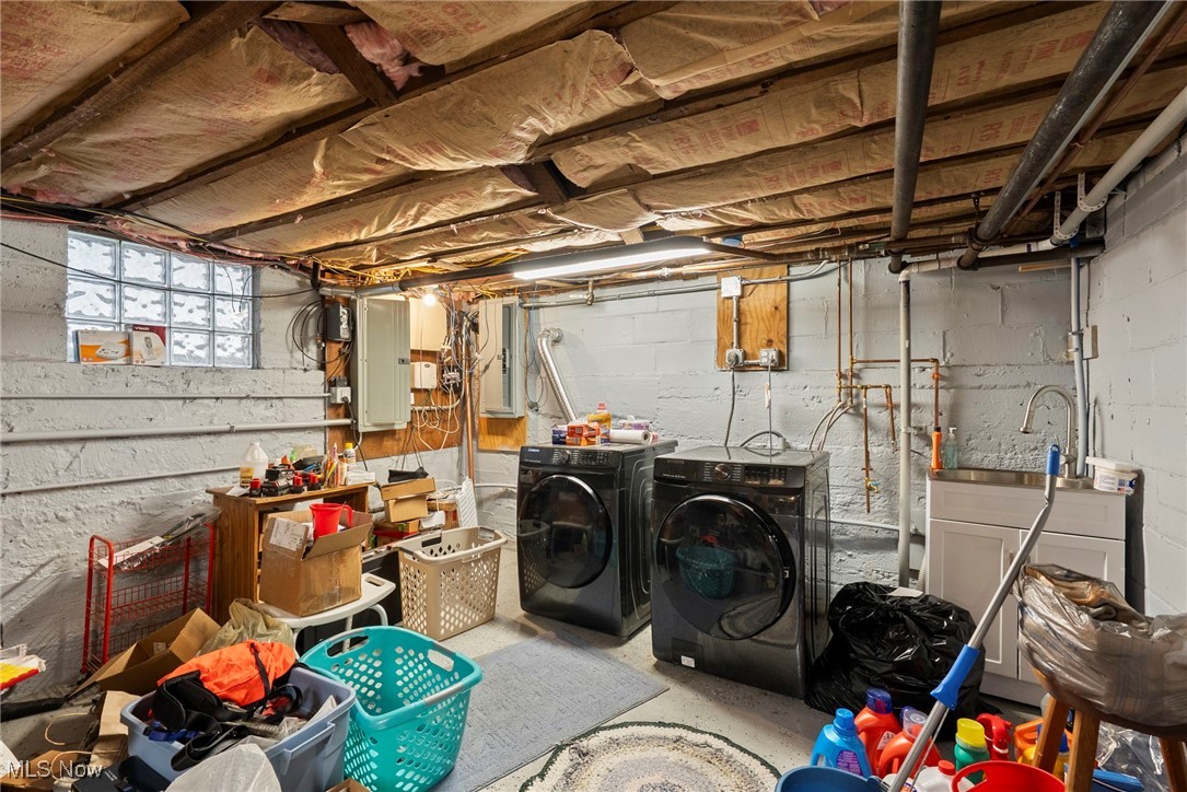 5984 W South Range Road Salem OH 44460