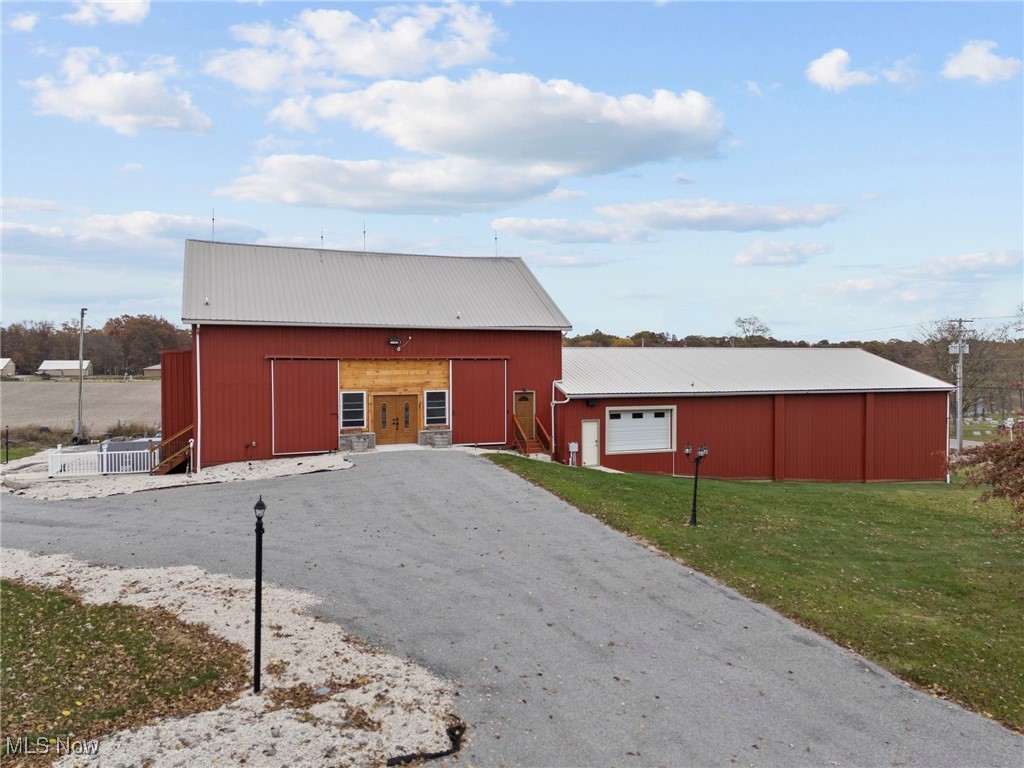 5984 W South Range Road Salem OH 44460