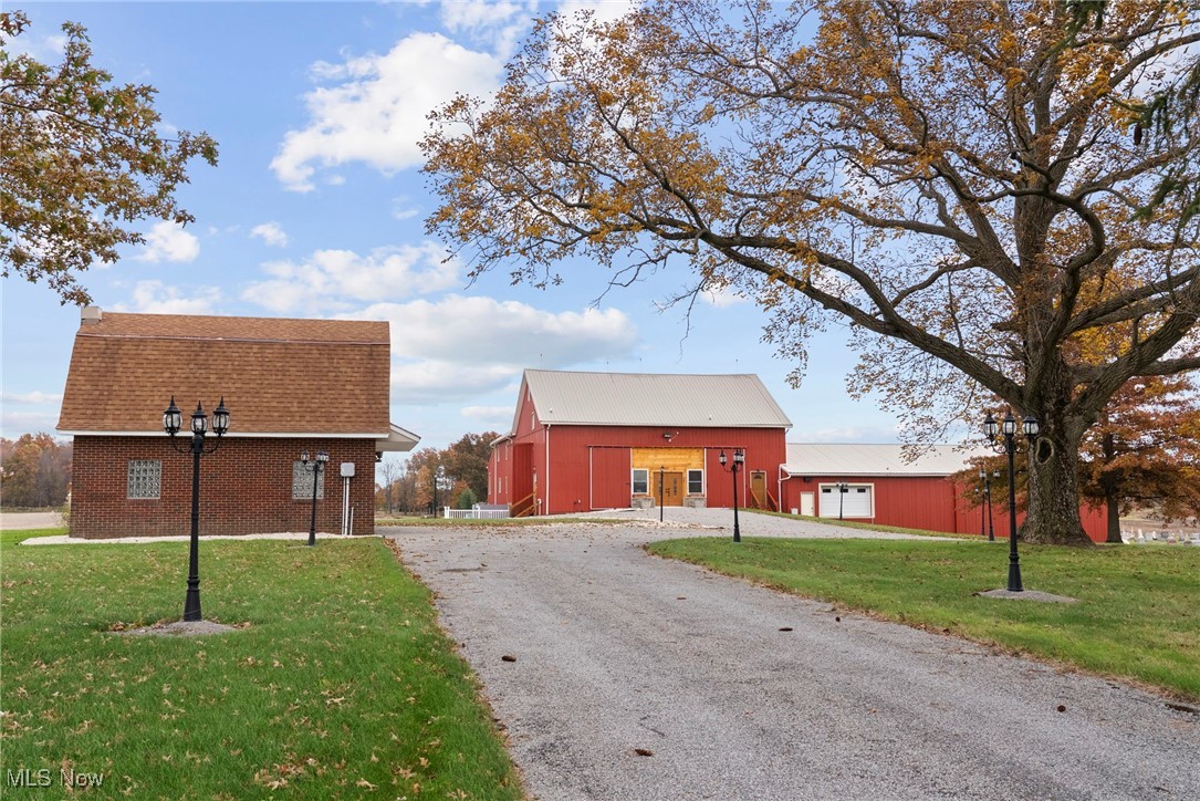 5984 W South Range Road Salem OH 44460
