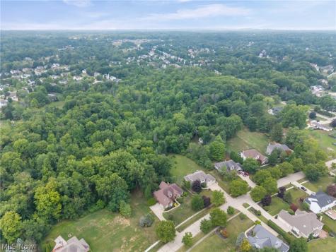 11911 Nottingham Parkway North Royalton OH 44133