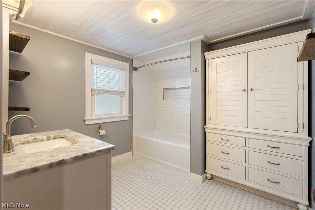 440 Wabash Avenue S Brewster OH 44613