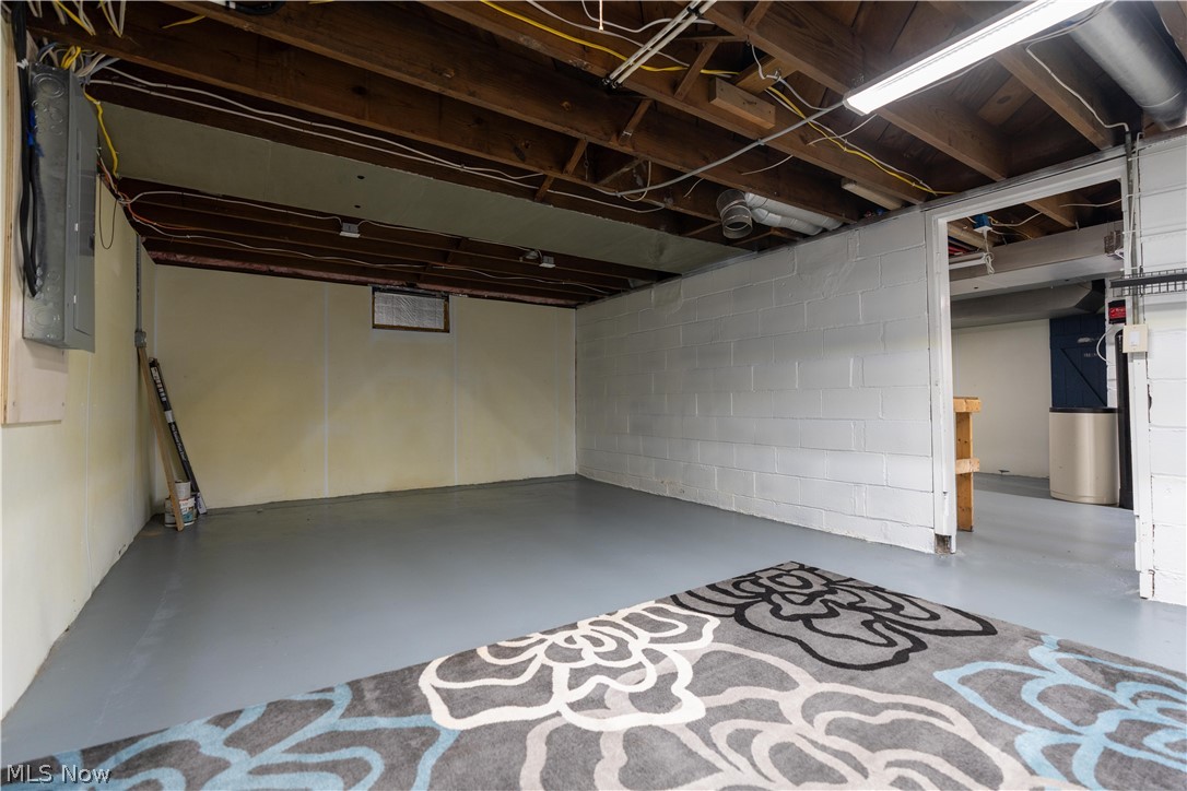 440 Wabash Avenue S Brewster OH 44613