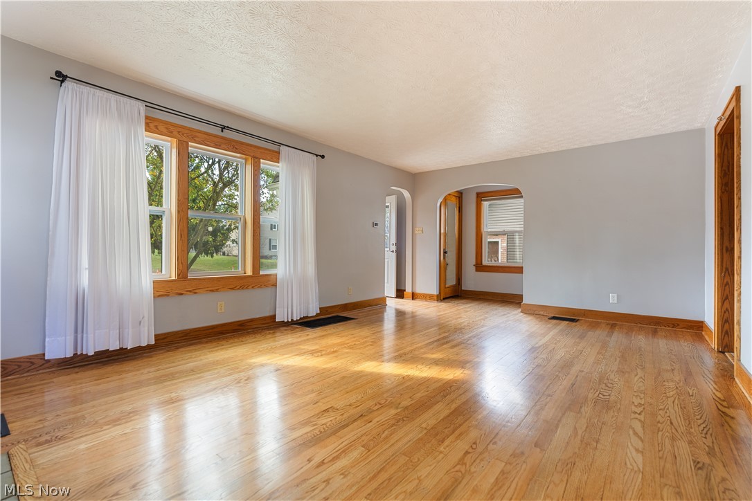 440 Wabash Avenue S Brewster OH 44613