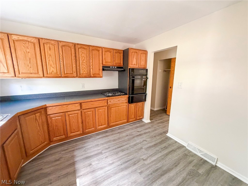 2821 Tod Avenue NW Warren OH 44484