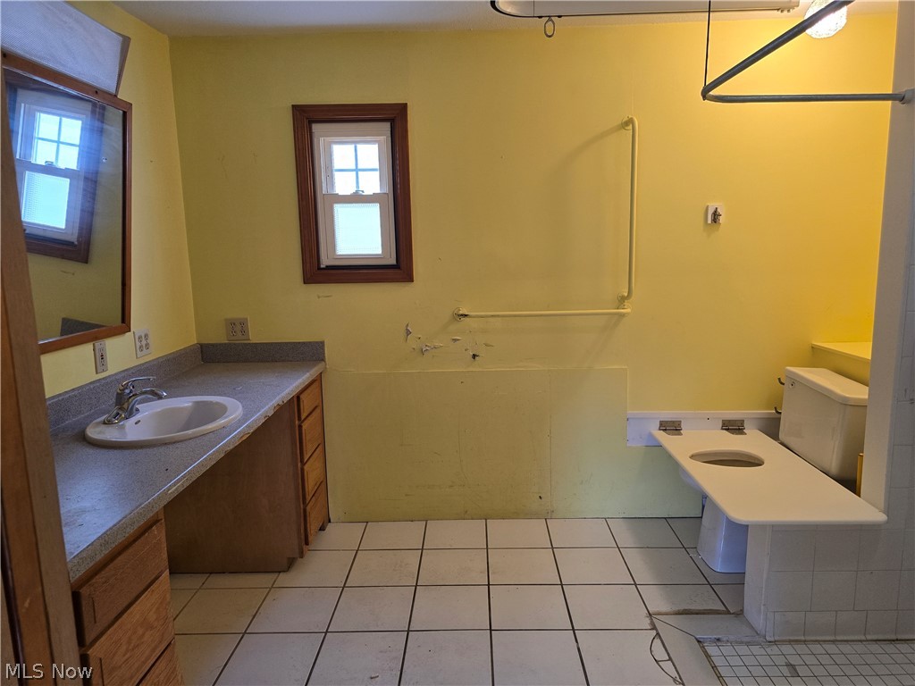 1472 Northeast Avenue Tallmadge OH 44278