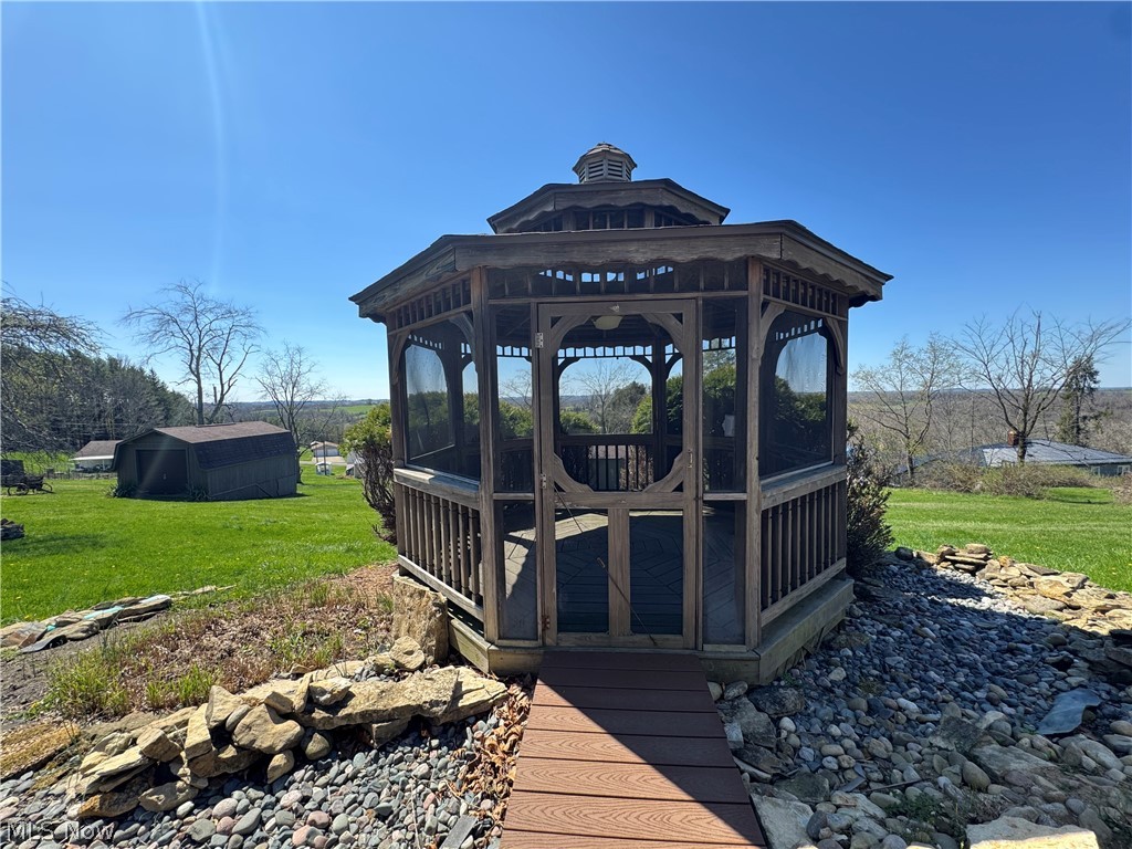 52250 Sidon Road Dillonvale OH 43935