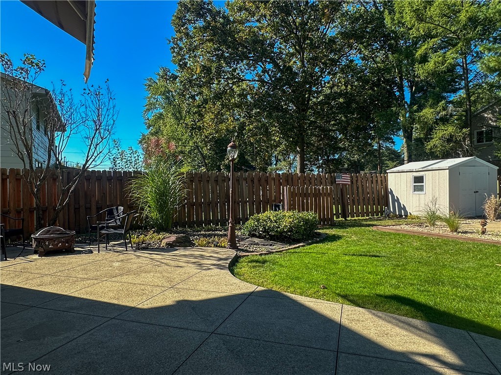 422 Bonnie Brae Avenue Niles OH 44446
