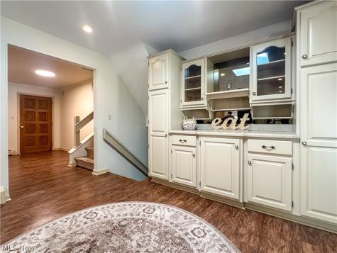 422 Bonnie Brae Avenue Niles OH 44446