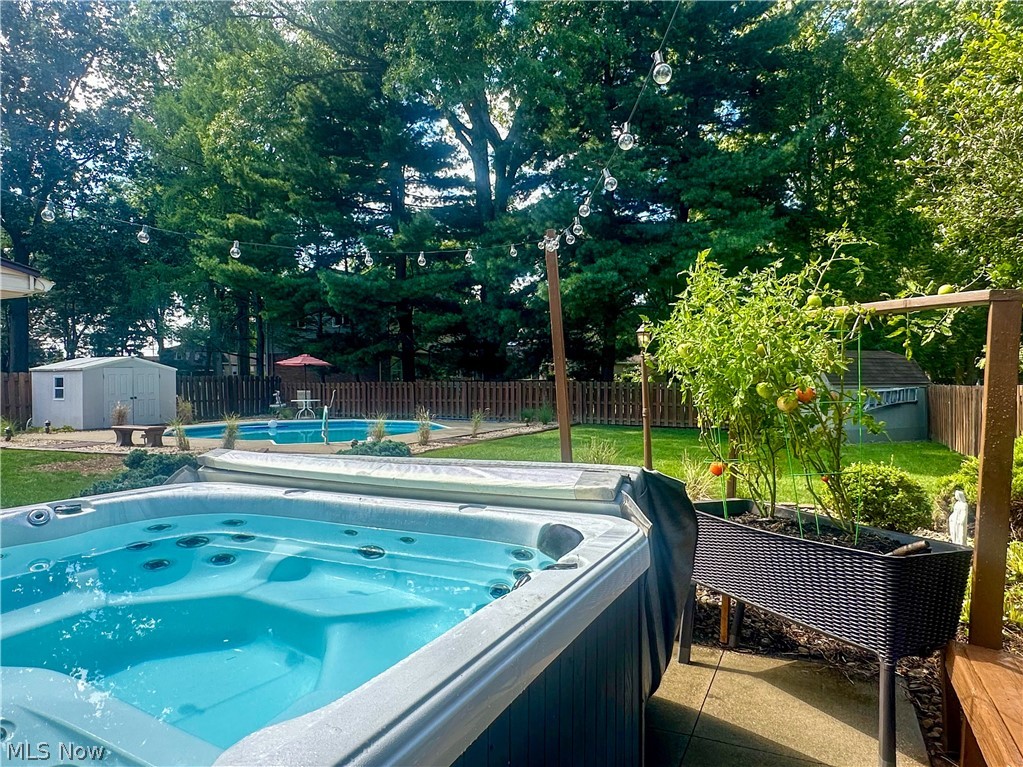 422 Bonnie Brae Avenue Niles OH 44446