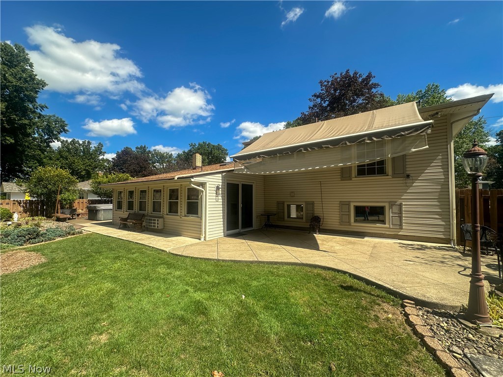 422 Bonnie Brae Avenue Niles OH 44446