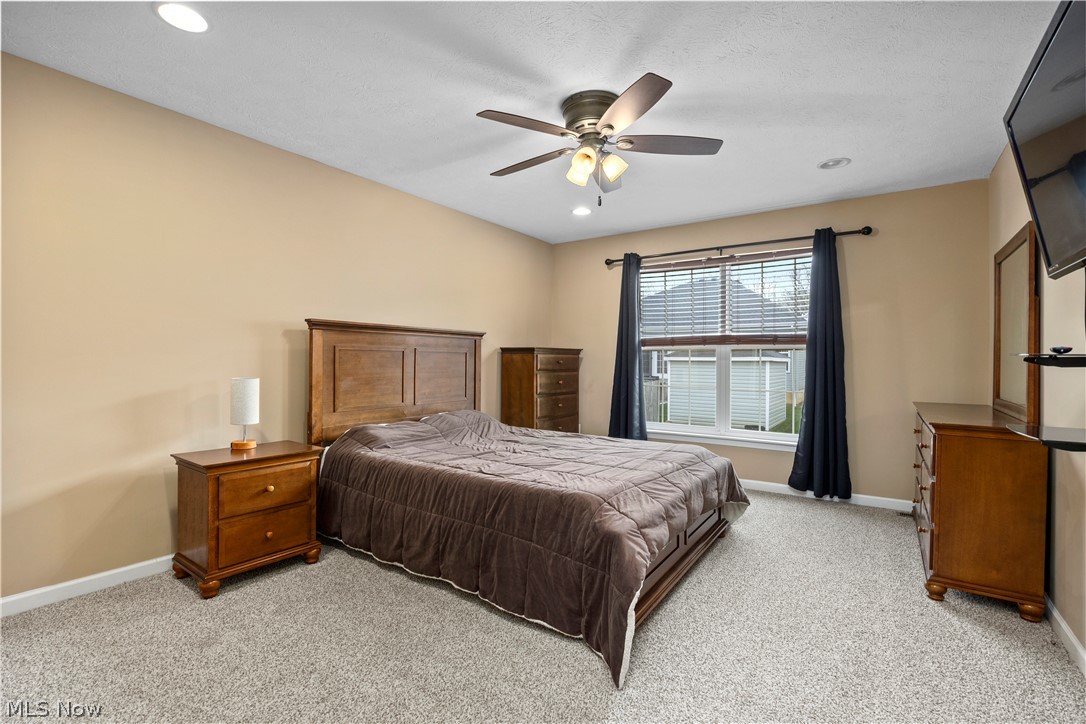 3822 Parkside Circle E Lorain OH 44053