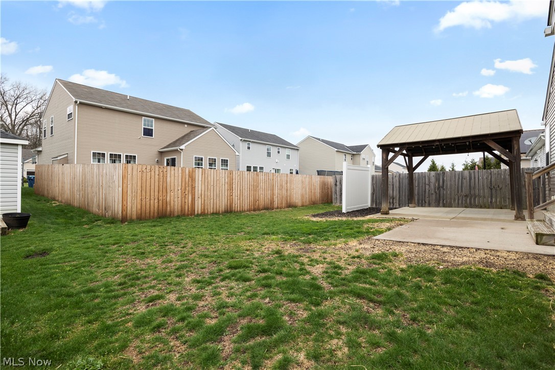 3822 Parkside Circle E Lorain OH 44053