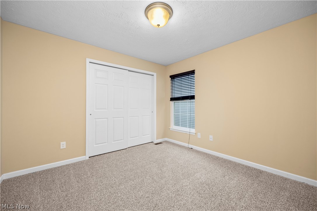 3822 Parkside Circle E Lorain OH 44053