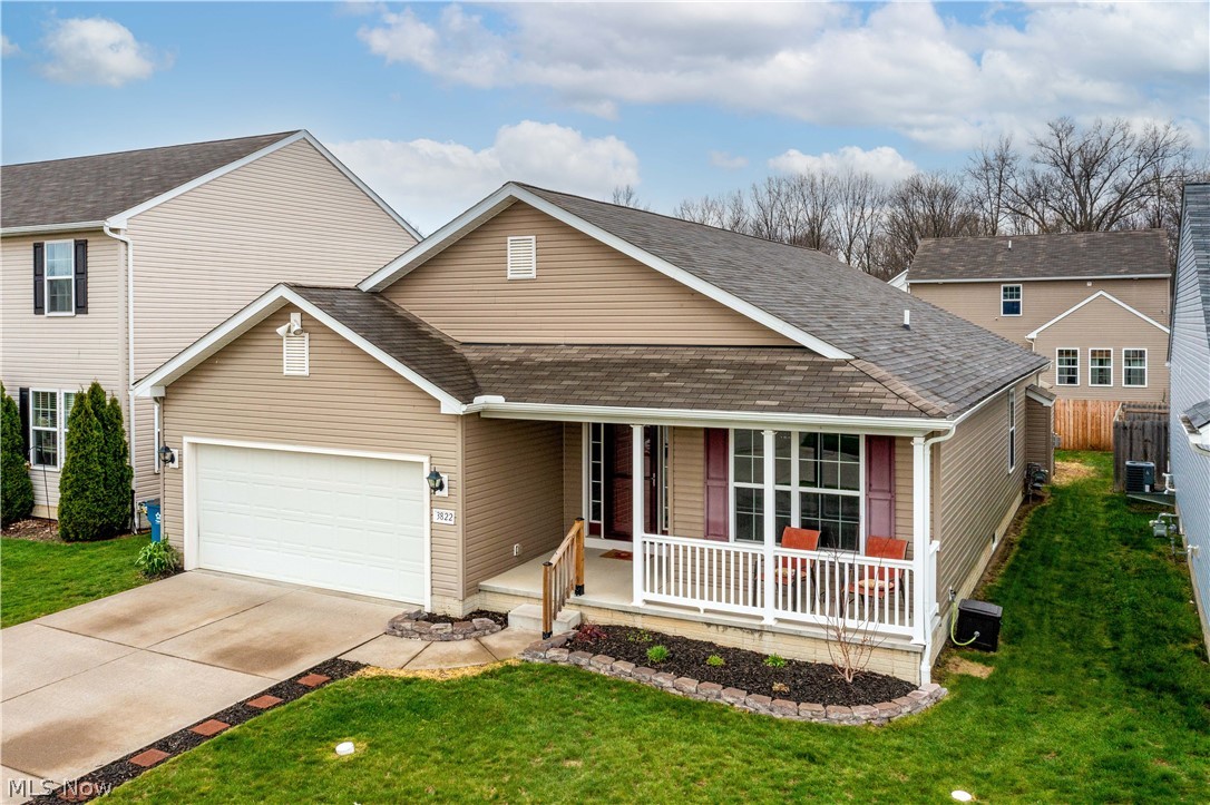 3822 Parkside Circle E Lorain OH 44053