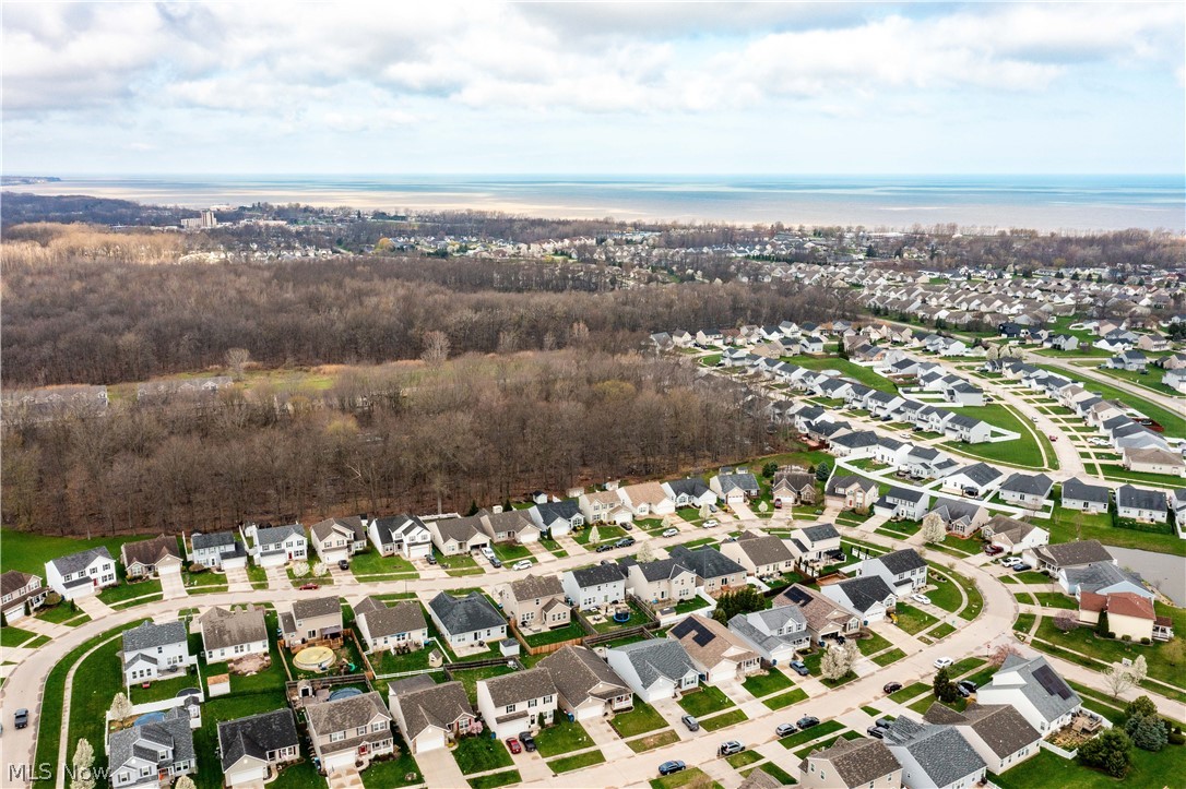 3822 Parkside Circle E Lorain OH 44053