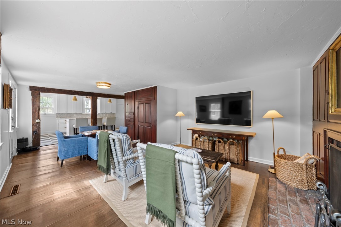 14631 County Line Road Chagrin Falls OH 44022