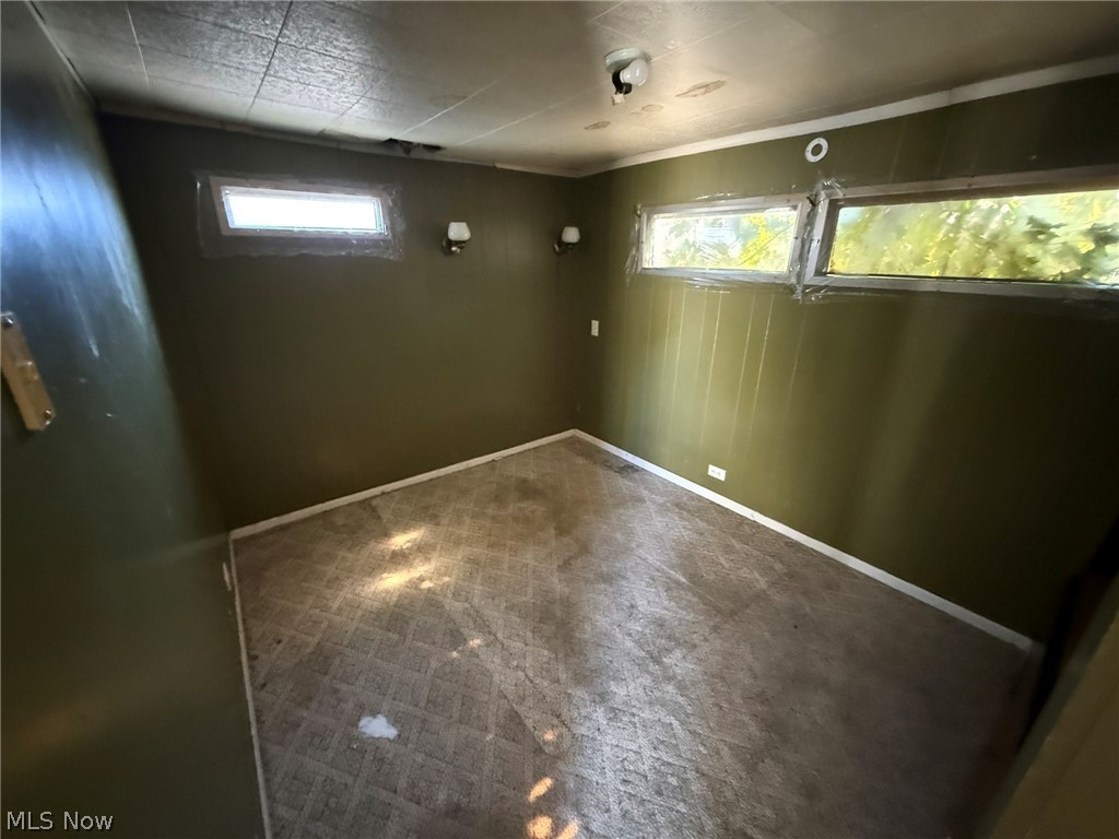 829 Zella Avenue NW New Philadelphia OH 44663