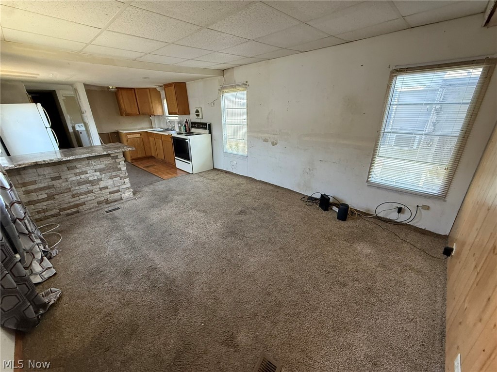 829 Zella Avenue NW New Philadelphia OH 44663
