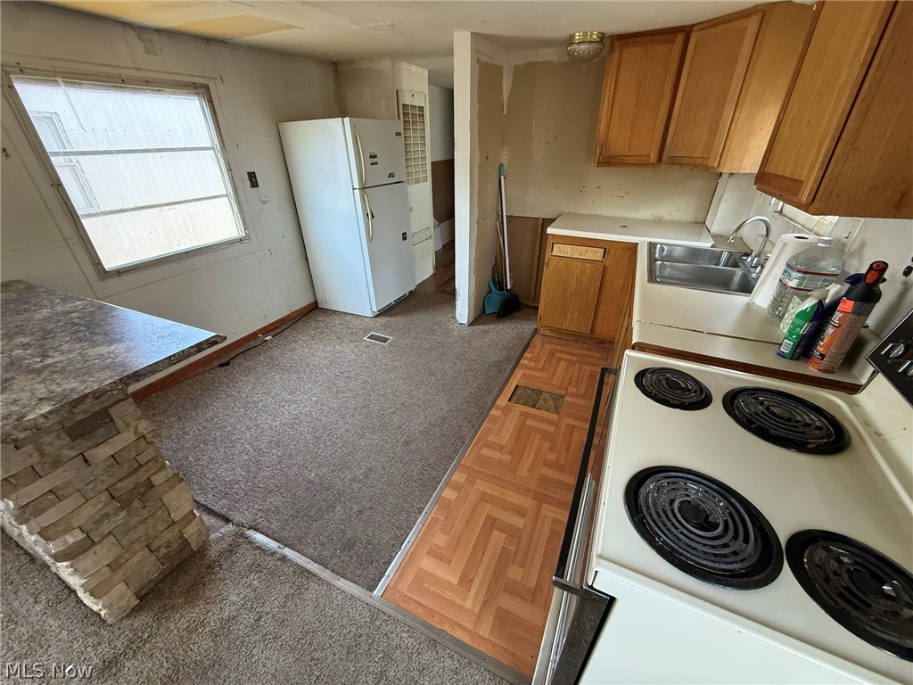 829 Zella Avenue NW New Philadelphia OH 44663