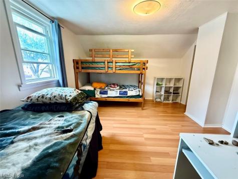16299 Pike Boulevard Brook Park OH 44142