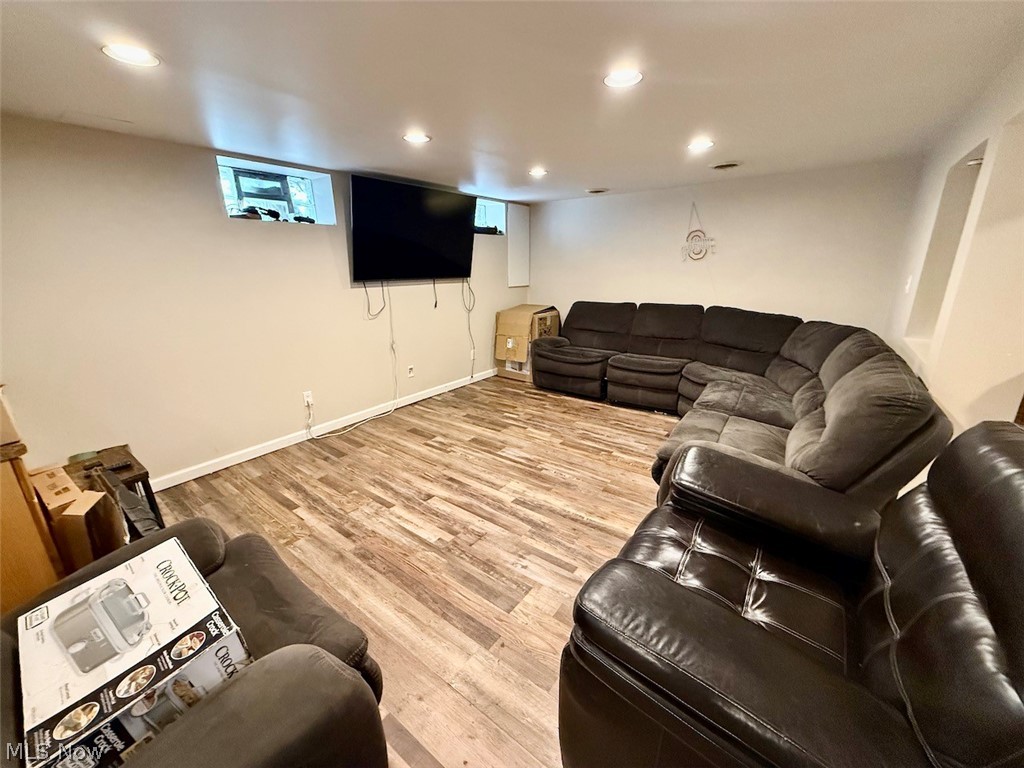 16299 Pike Boulevard Brook Park OH 44142