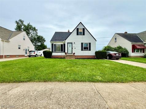 16299 Pike Boulevard Brook Park OH 44142