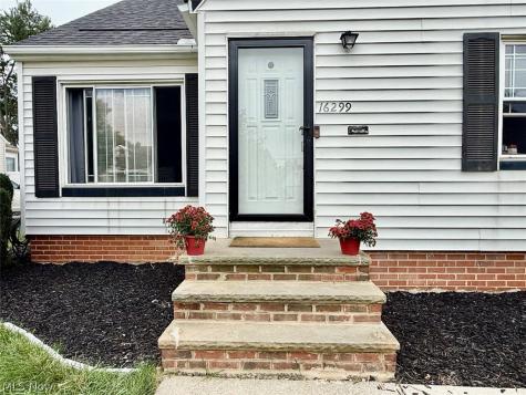 16299 Pike Boulevard Brook Park OH 44142
