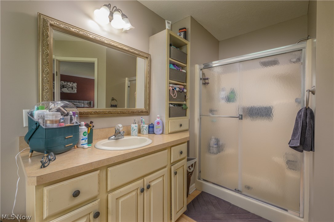 685 Willow Dale Street NW Bolivar OH 44612