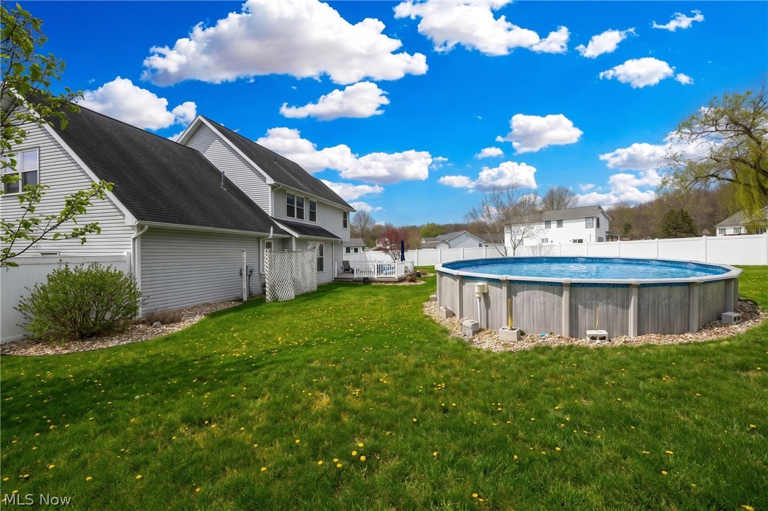 685 Willow Dale Street NW Bolivar OH 44612
