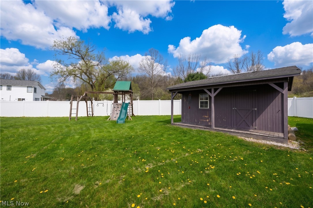 685 Willow Dale Street NW Bolivar OH 44612