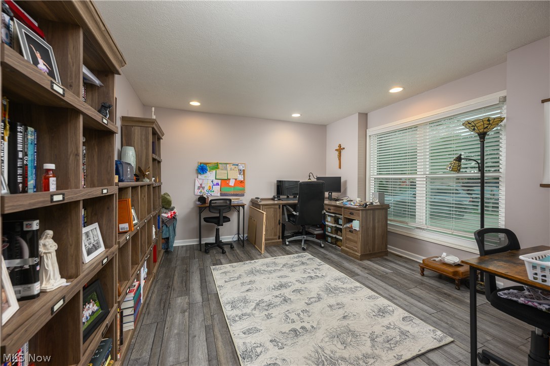 685 Willow Dale Street NW Bolivar OH 44612