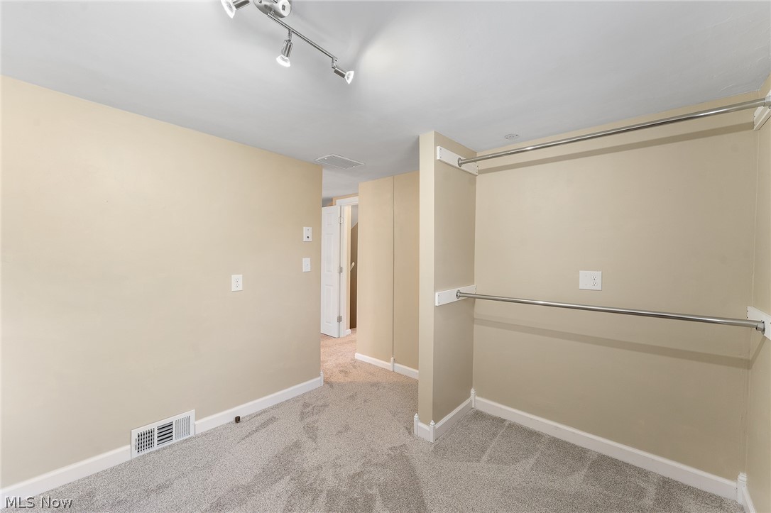 7539 Youngstown Pittsburgh Road Poland OH 44514