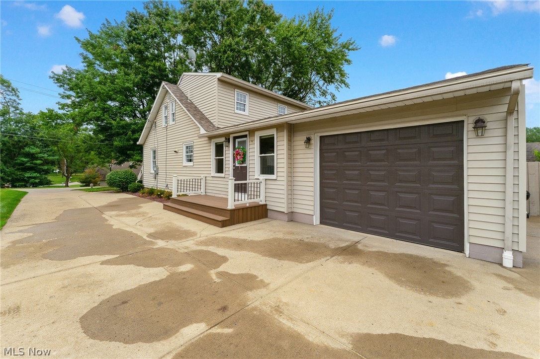 7539 Youngstown Pittsburgh Road Poland OH 44514